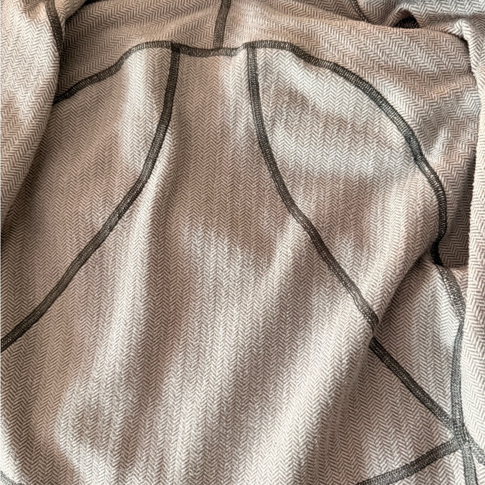 Lululemon Gray Ghost Herringbone zipper jacket Size 6 - Picture 12 of 13